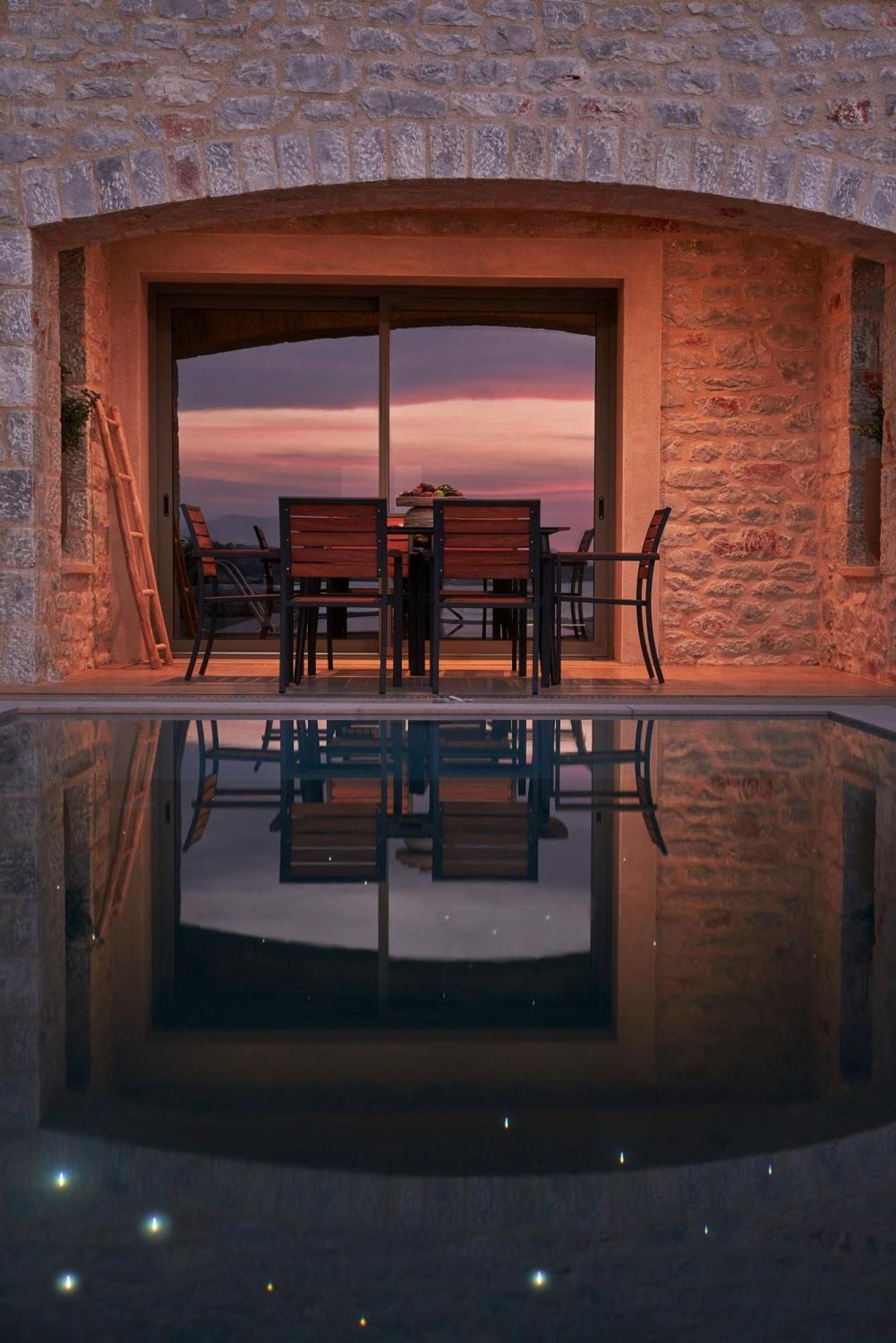 Beachfront Alassa Villas With Private Pools Kotronion  Zewnętrze zdjęcie