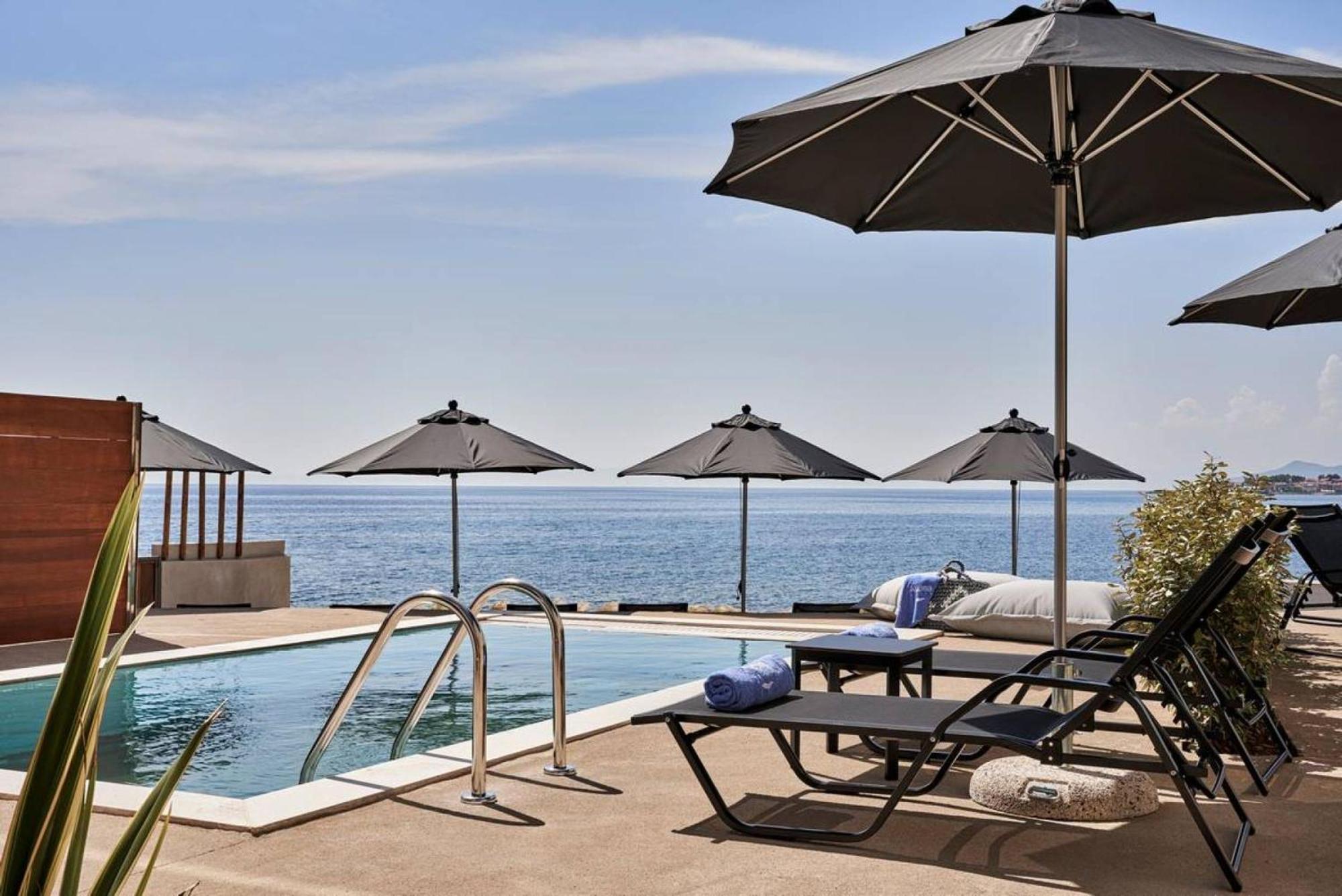 Beachfront Alassa Villas With Private Pools Kotronion  Zewnętrze zdjęcie