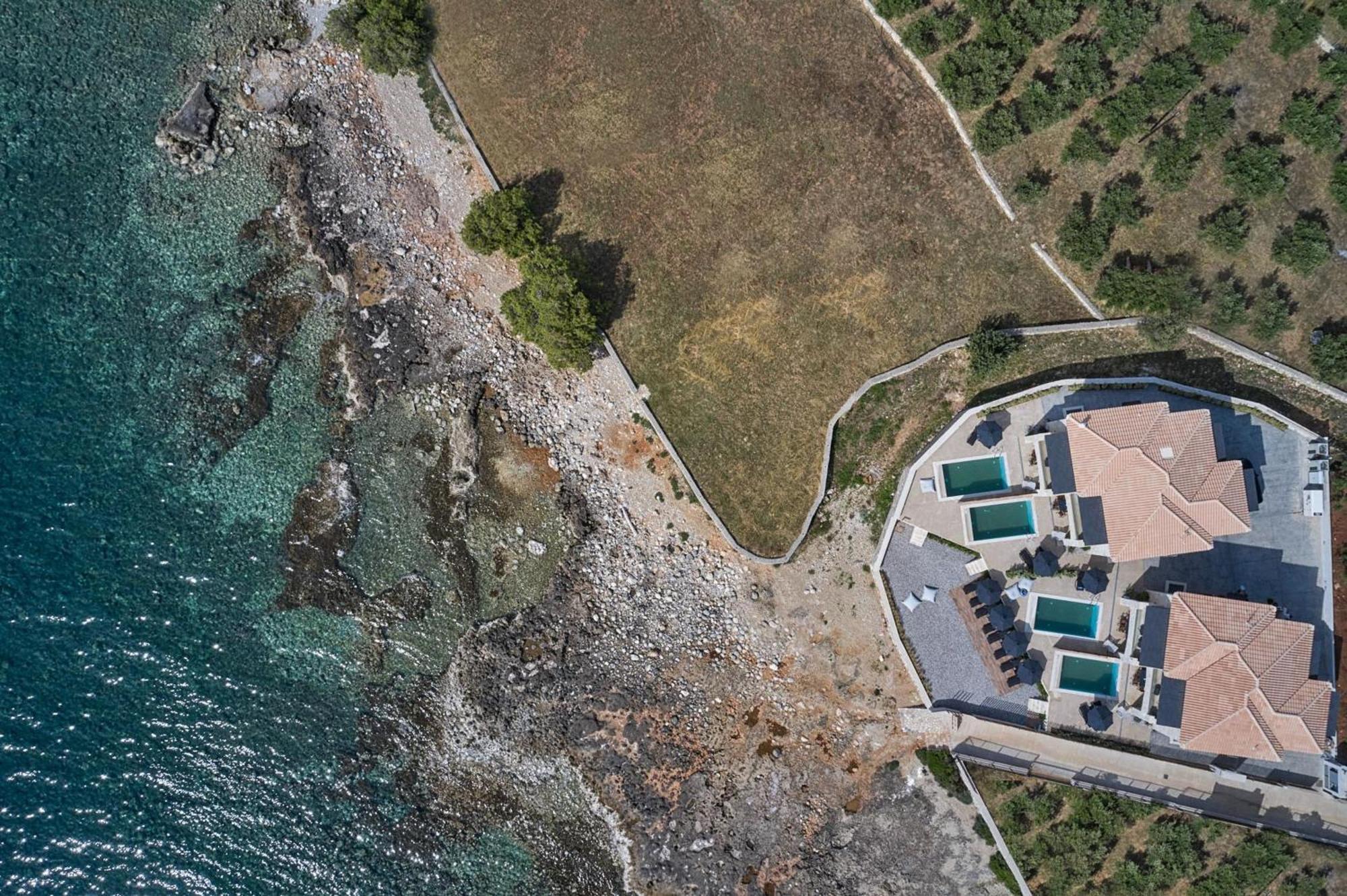 Beachfront Alassa Villas With Private Pools Kotronion  Zewnętrze zdjęcie